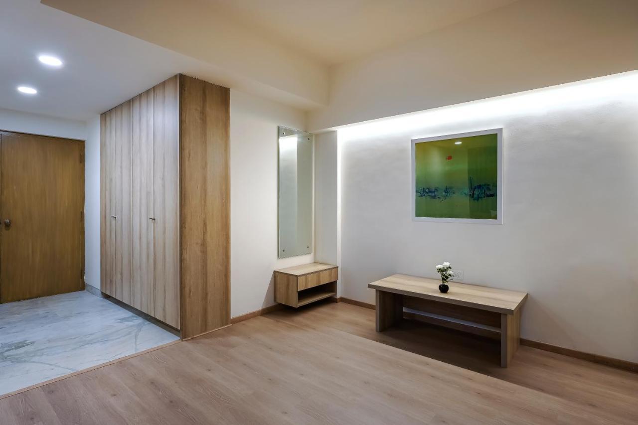 העיר בנגלור Nest By Rivido Apart Hotel, Bannerghatta Road מראה חיצוני תמונה